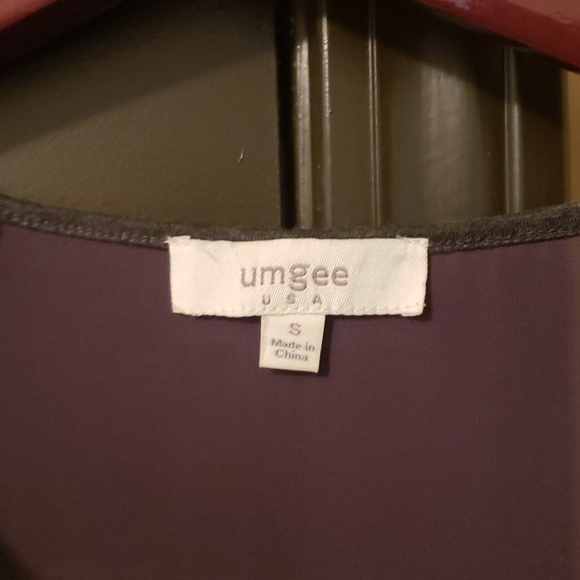 Umgee Top - Picture 2 of 3